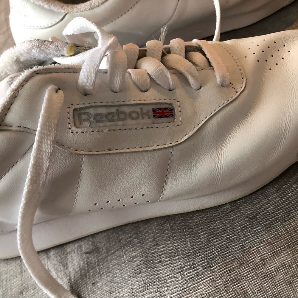 Classic REEBOK